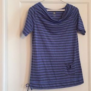 REI short sleeve shirt W